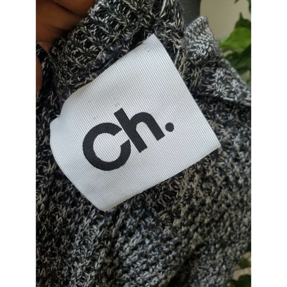 CH. Women's Gray 100% Acrylic Crew Neck Long Sleeve Cozy Warm Sweater - Picture 7 of 9